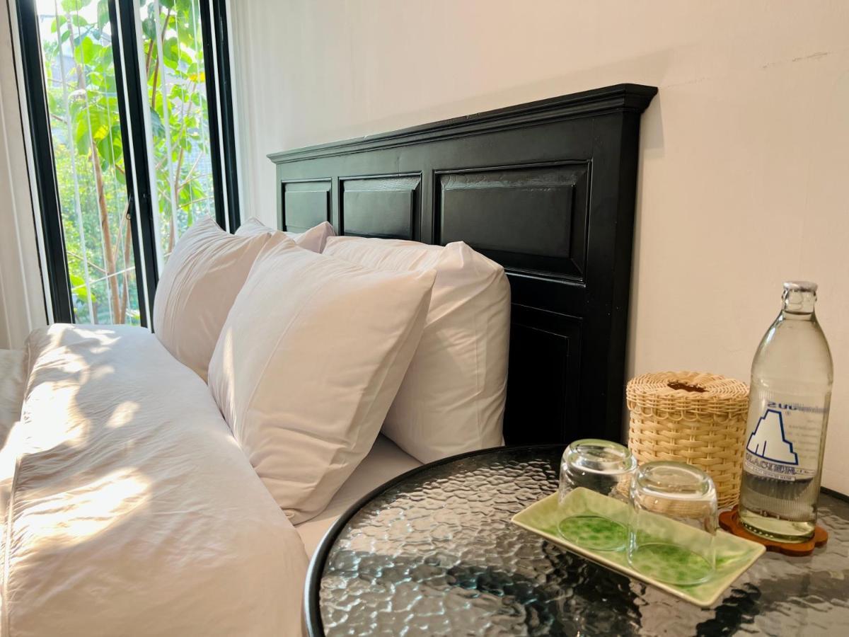 @Home Hostel Wua Lai 치앙마이 외부 사진